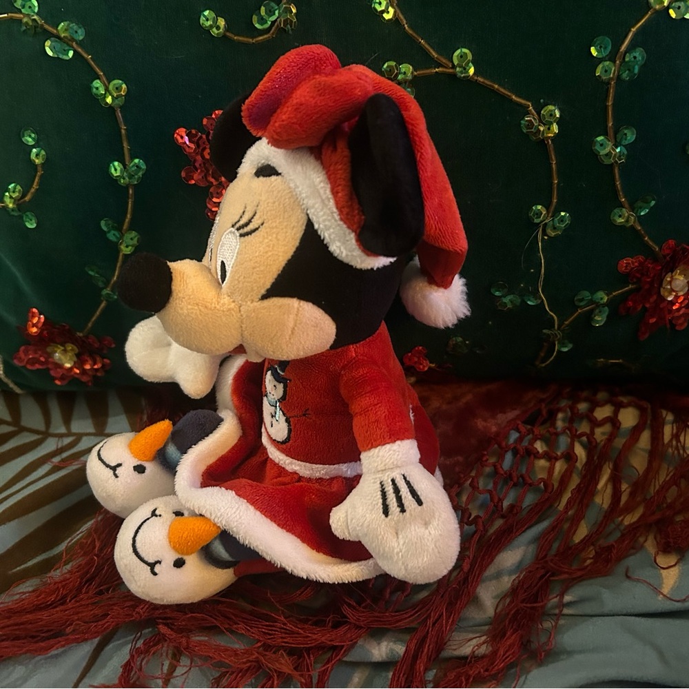 🏰RARE Minnie Mouse Snowman 2011 Disney Plush Christmas Decor🎄🧸 - Picture 4 of 9